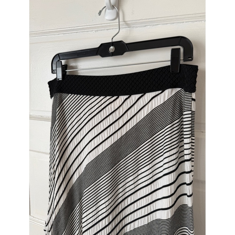 Chicos Flowy Midi Skirt Handkerchief Hem Trapeze Coastal Black‎ White Stripes - Picture 13 of 16